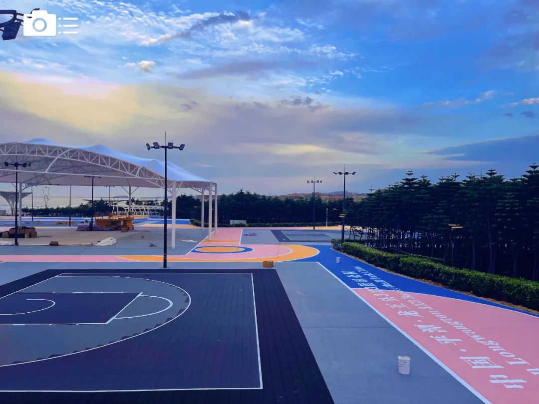 省平潭龙王头3x3篮球国际公园,该篮球公园位于平潭龙王头沙雕公园北侧