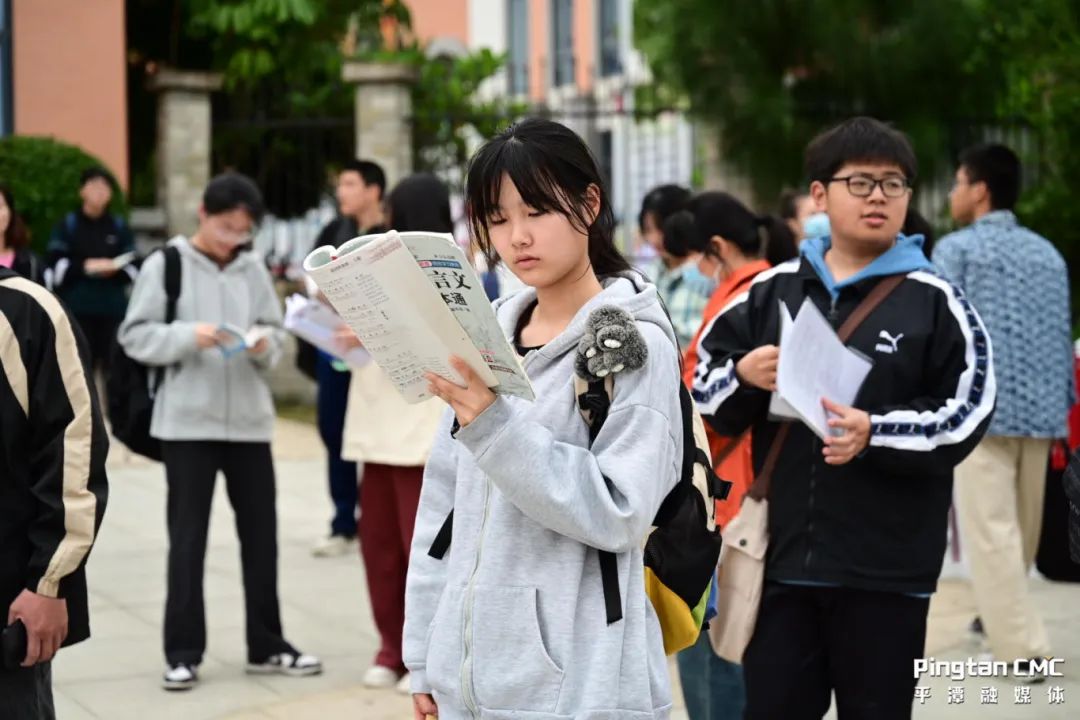 平潭翰英中学高考喜报图片